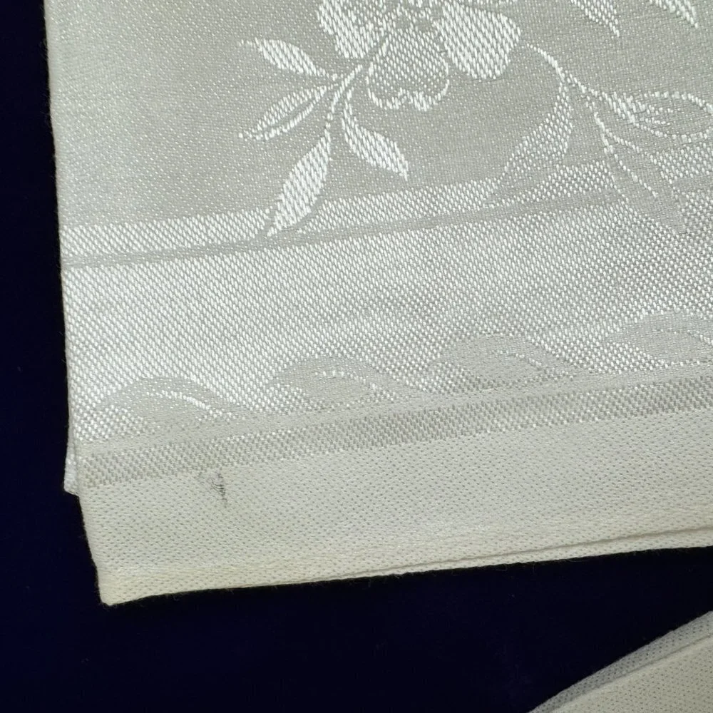NWOT Set of 6 Napkins Cotton & Rayon